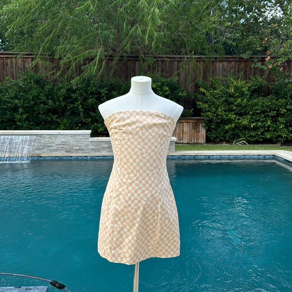 Peppermayo Elsa Tube Mini Dress in Neutral Check Size 0 !!!! NWT